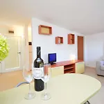 Lastavica-2 By Interhome