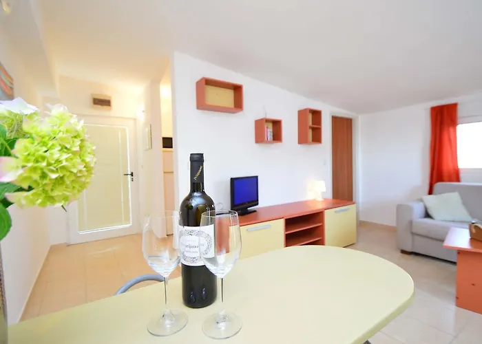 Lastavica-2 By Interhome